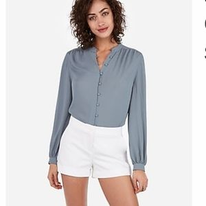 NWT Express Mid Rise Cuffed Cotton-Blend Shortie